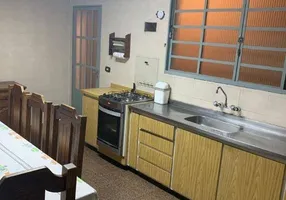 Foto 1 de Casa com 1 Quarto à venda, 170m² em Vila Jaguara, São Paulo