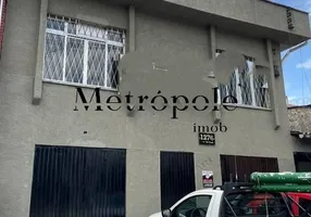 Foto 1 de Imóvel Comercial para alugar, 360m² em São João, Porto Alegre