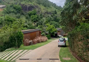 Foto 1 de Casa de Condomínio com 3 Quartos à venda, 180m² em Itaipava, Petrópolis