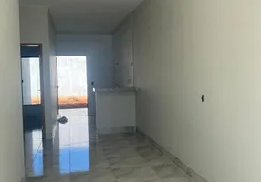 Foto 1 de Casa com 2 Quartos à venda, 65m² em Jardim Canaã, Uberlândia