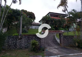 Foto 1 de Casa de Condomínio com 4 Quartos para venda ou aluguel, 553m² em Maria Paula, Niterói