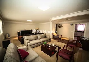 Foto 1 de Apartamento com 4 Quartos à venda, 215m² em Duque de Caxias, Cuiabá