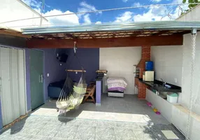 Foto 1 de Casa com 3 Quartos à venda, 110m² em Armação, Salvador