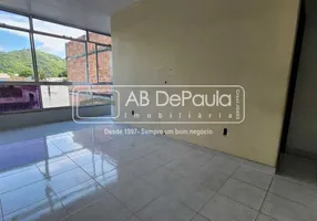 Foto 1 de Apartamento com 2 Quartos à venda, 75m² em Jardim Sulacap, Rio de Janeiro