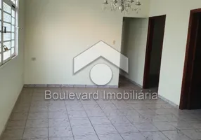 Foto 1 de Casa com 3 Quartos para alugar, 116m² em Vila Seixas, Ribeirão Preto