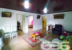 Foto 1 de Casa com 4 Quartos à venda, 100m² em Costeira, Balneário Barra do Sul