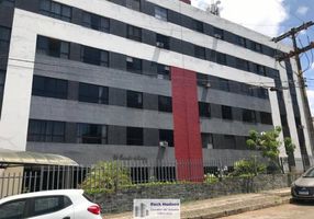 Apartamento na Rua Theodomiro Baptista, 147, Rio Vermelho em Salvador, por  R$ 273.000 - Viva Real