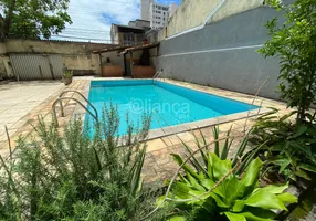 Foto 1 de Casa com 4 Quartos à venda, 180m² em Praia da Costa, Vila Velha