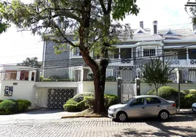 Foto 1 de Casa de Condomínio com 4 Quartos para alugar, 496m² em Três Figueiras, Porto Alegre