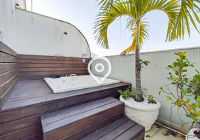 Foto 1 de Cobertura com 3 Quartos para venda ou aluguel, 137m² em Recreio Dos Bandeirantes, Rio de Janeiro