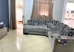 Foto 1 de Casa com 2 Quartos à venda, 315m² em Alto Barroca, Belo Horizonte