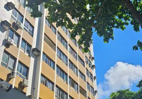 Foto 1 de Apartamento com 4 Quartos para alugar, 120m² em Boa Vista, Recife