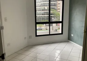 Foto 1 de Apartamento com 1 Quarto para alugar, 30m² em Centro, São Paulo