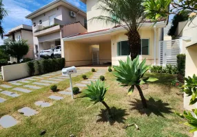 Foto 1 de Casa com 4 Quartos para alugar, 230m² em Suru, Santana de Parnaíba