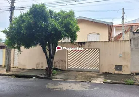 Foto 1 de Casa com 4 Quartos para alugar, 172m² em Vila Piza, Limeira
