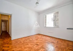 Foto 1 de Apartamento com 2 Quartos à venda, 72m² em Lagoa, Rio de Janeiro