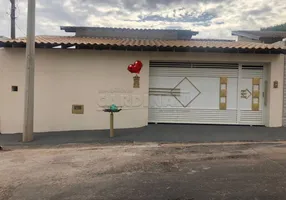 Foto 1 de Casa com 2 Quartos para alugar, 187m² em Parque Residencial Vale do Sol, Araraquara