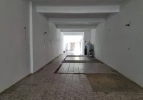 Foto 1 de Galpão/Depósito/Armazém à venda, 500m² em Farias Brito, Fortaleza
