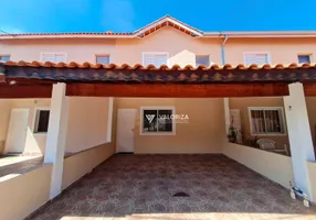 Foto 1 de Casa de Condomínio com 2 Quartos à venda, 61m² em Lopes de Oliveira, Sorocaba