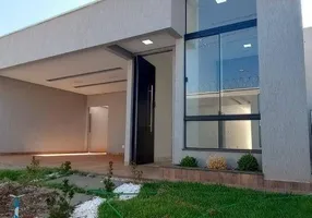 Foto 1 de Casa com 3 Quartos à venda, 180m² em Jardim Fonte Nova, Goiânia