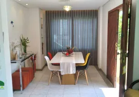 Foto 1 de Casa com 4 Quartos à venda, 234m² em Santa Lúcia, Belo Horizonte