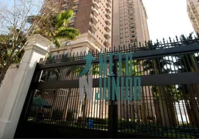 Foto 1 de Apartamento com 5 Quartos à venda, 753m² em Morumbi, São Paulo