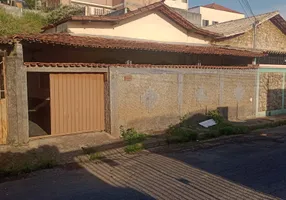 Foto 1 de Casa com 3 Quartos à venda, 250m² em Petropolis Barreiro, Belo Horizonte
