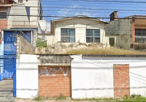 Foto 1 de Lote/Terreno à venda, 330m² em Medianeira, Porto Alegre
