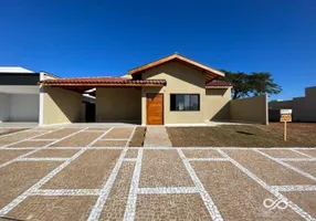 Foto 1 de Casa de Condomínio com 3 Quartos à venda, 190m² em Jardim das Tulipas, Holambra