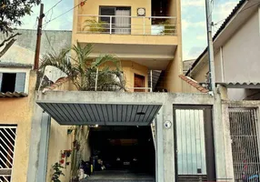 Foto 1 de Sobrado com 3 Quartos à venda, 215m² em Jardim Guairaca, São Paulo
