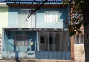 Foto 1 de Casa com 4 Quartos à venda, 121m² em Cajuru, Curitiba