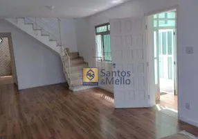 Foto 1 de Sobrado com 3 Quartos para venda ou aluguel, 170m² em Parque Jacatuba, Santo André