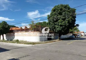 Foto 1 de Casa com 3 Quartos à venda, 650m² em Cidade dos Funcionários, Fortaleza