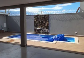 Foto 1 de Sobrado com 3 Quartos à venda, 260m² em Jardim Maria Regina, Jardinópolis
