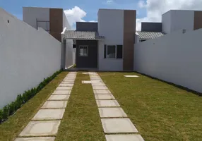 Foto 1 de Casa com 2 Quartos à venda, 80m² em Pires Façanha, Eusébio