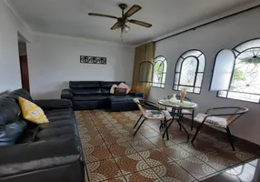 Foto 1 de Casa com 3 Quartos à venda, 530m² em Vila Palmares, Santo André