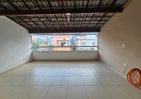 Foto 1 de Casa com 2 Quartos à venda, 113m² em Cabral, Nilópolis