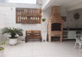 Foto 1 de Casa com 6 Quartos para venda ou aluguel, 290m² em Aparecida, Santos