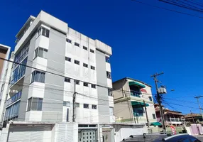 Foto 1 de Apartamento com 2 Quartos para alugar, 60m² em Jardim Mariléa, Rio das Ostras