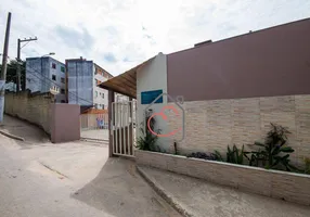 Foto 1 de Apartamento com 2 Quartos à venda, 42m² em Granja dos Cavaleiros, Macaé