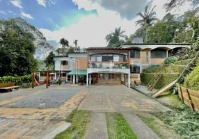 Foto 1 de Casa de Condomínio com 3 Quartos à venda, 398m² em Condomínio Iolanda, Taboão da Serra