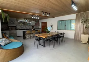 Foto 1 de Casa com 3 Quartos à venda, 170m² em Jardim Mariléa, Rio das Ostras