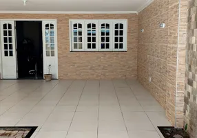 Foto 1 de Casa com 4 Quartos à venda, 270m² em Cajazeiras, Fortaleza