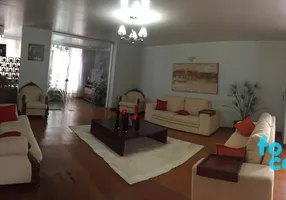Foto 1 de Apartamento com 3 Quartos à venda, 240m² em Centro, Uberlândia