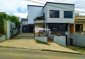Foto 1 de Sobrado com 3 Quartos à venda, 474m² em Centro, São José dos Pinhais