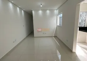 Foto 1 de Apartamento com 3 Quartos à venda, 77m² em Vila Curuçá, Santo André