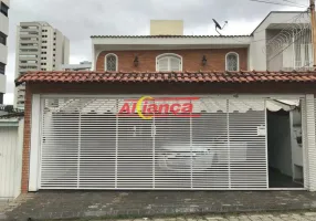 Foto 1 de Sobrado com 3 Quartos à venda, 242m² em Jardim Guarulhos, Guarulhos