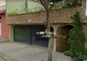 Foto 1 de Sobrado com 4 Quartos à venda, 196m² em Santa Maria, São Caetano do Sul