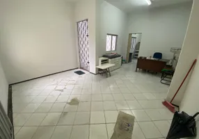 Foto 1 de Casa com 2 Quartos à venda, 65m² em Aldeota, Fortaleza