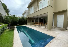 Foto 1 de Casa de Condomínio com 5 Quartos para venda ou aluguel, 450m² em Alphaville, Santana de Parnaíba